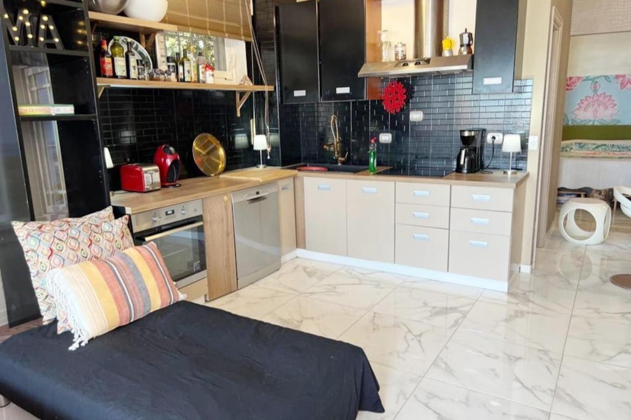 Wohnung Mit Direktem Meerzugang Торваяника Экстерьер фото