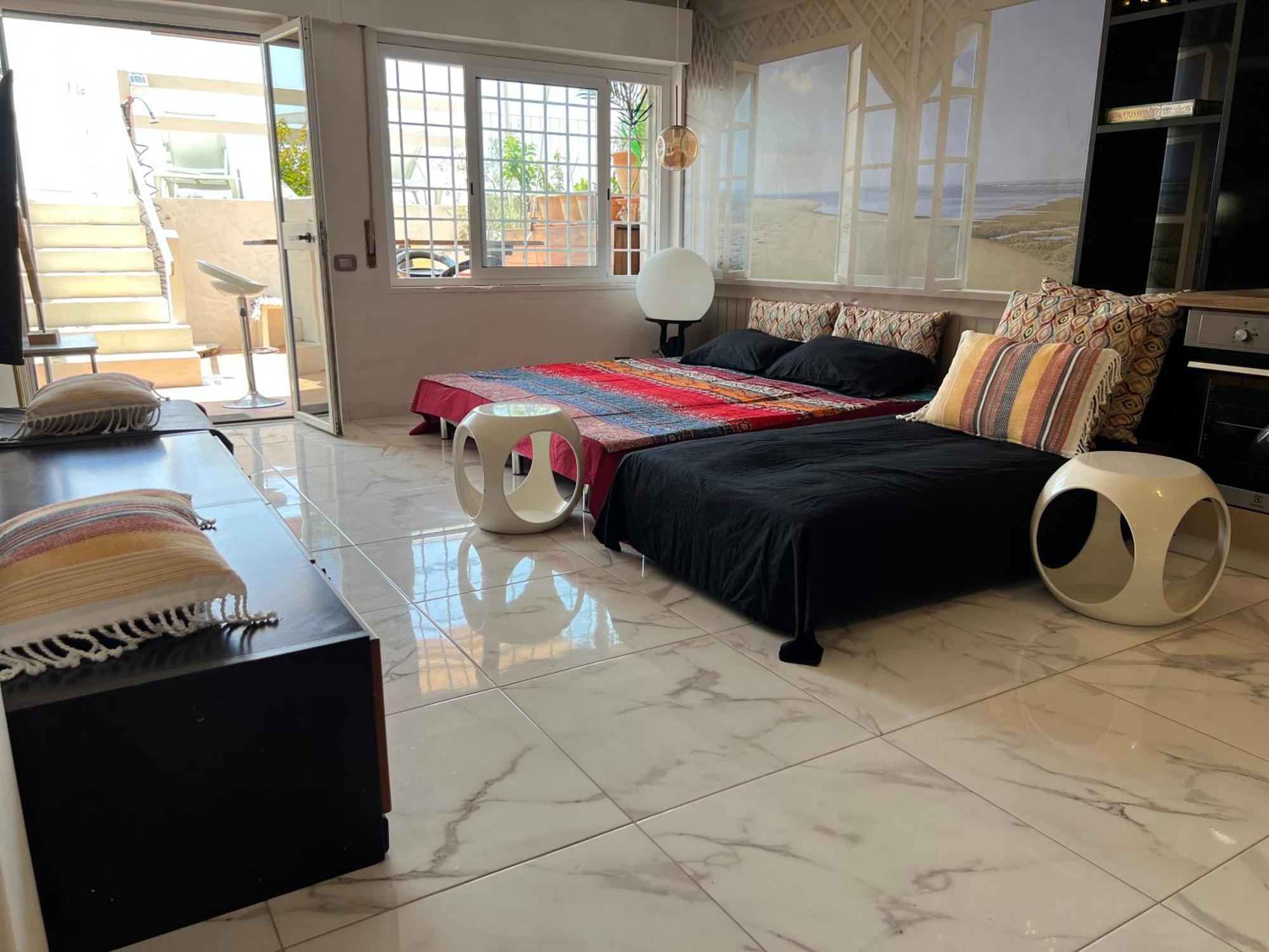 Wohnung Mit Direktem Meerzugang Торваяника Экстерьер фото